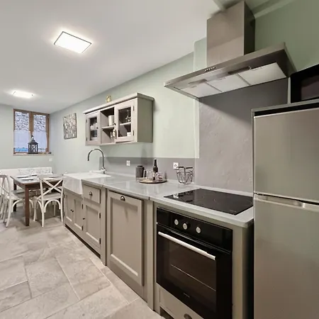 Le Du Hibou Holiday home